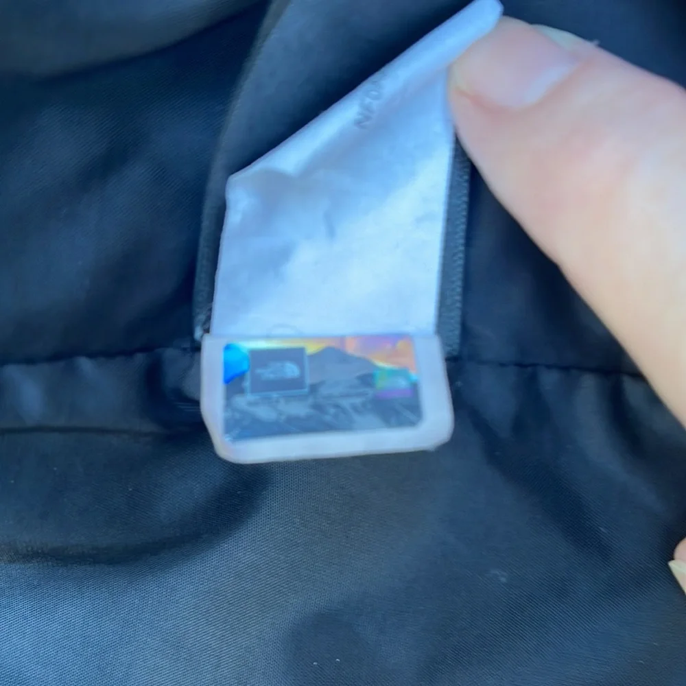 The North Face DryVent All Weather Jacket EUC Sz Small